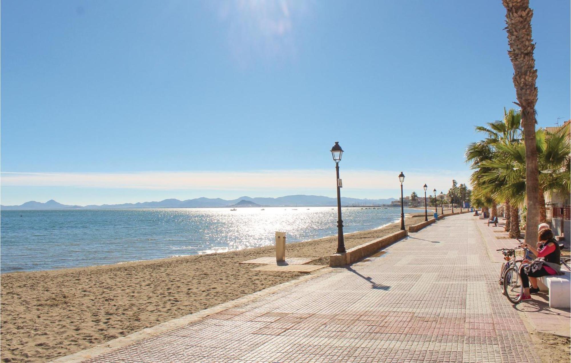 Cozy In Alcazares With Wifi Apartamento *